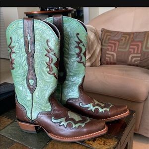 Ariat Women’s Cowboy Boots